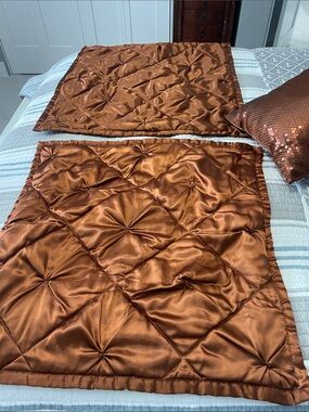 Satin Tufted Euro shams 2 of them with copper throw pillow